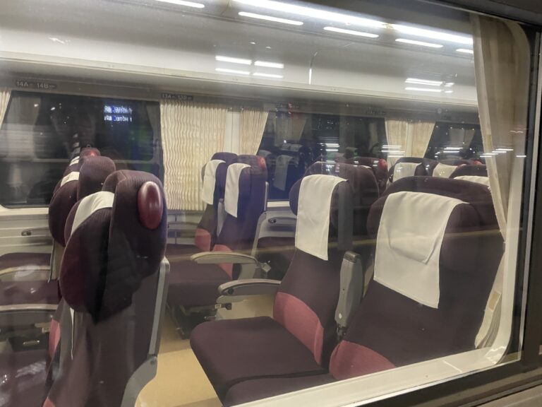 特急北斗281系の自由席を利用するなら4号車に座らないと損する理由